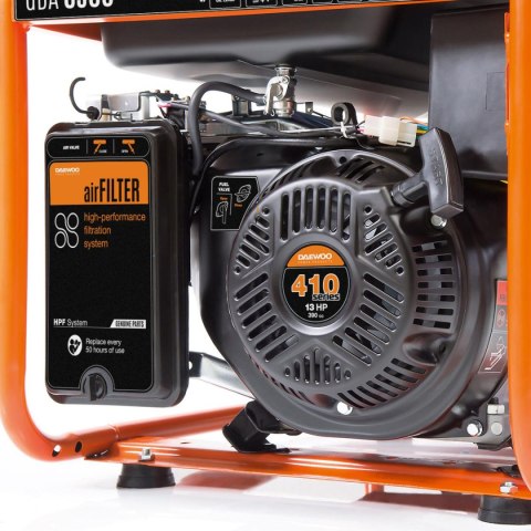 ZESTAW AGREGAT PRĄDOTWÓRCZY DAEWOO GDA 6500E 5.5kW + 2x GENERATOR OIL SAE 10W-30 DWO 600 ZESTAW AGREGAT PRĄDOTWÓRCZY DAEWOO GDA 6500E 5.5kW + 2x GENERATOR OIL SAE 10W-30 DWO 600