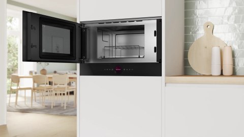 Kuchenka mikrofalowa BOSCH BEL7321B1
