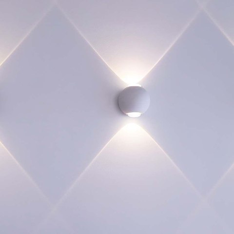 Oprawa Ścienna Góra Dół V-TAC 2W LED IP54 Biała VT-2502 3000K 200lm Oprawa Ścienna Góra Dół V-TAC 2W LED IP54 Biała VT-2502 3000K 200lm