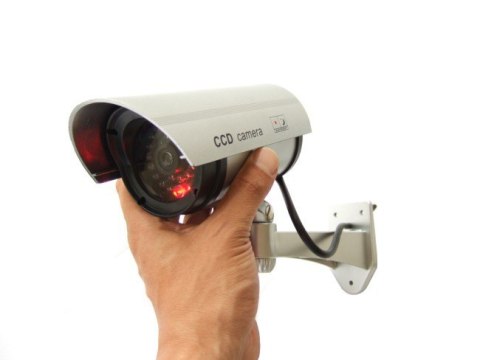 Atrapa kamery tubowej, diody IR LED, srebrna, IR1100S Atrapa kamery tubowej, diody IR LED, srebrna, IR1100S