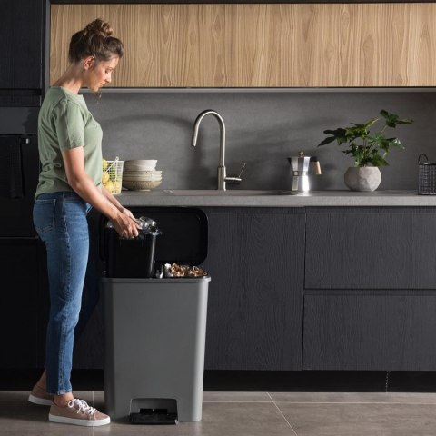 Kosz na śmieci z pedałem Compatta 23+23Lgray/black Kosz na śmieci z pedałem Compatta 23+23Lgray/black