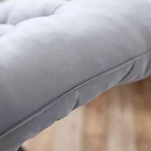 Poduszka pikowana na leżak ogrodowy szara 23490 Poduszka pikowana na leżak ogrodowy szara 23490