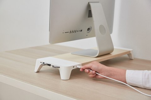 POUT Eyes8 - Podstawka pod monitor w kolorze białym z funkcją szybkiego i bezprzewodowego ładowania. Wielofunkcyjne rozwiązanie POUT Eyes8 - Podstawka pod monitor w kolorze białym z funkcją szybkiego i bezprzewodowego ładowania. Wielofunkcyjne rozwiązanie