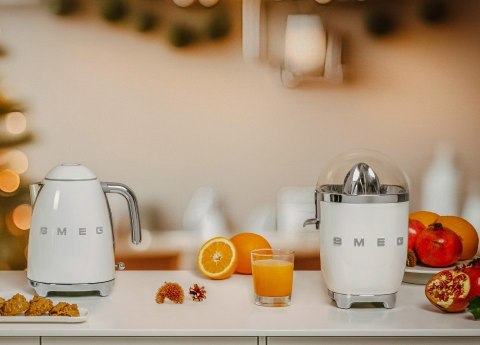 Czajnik elektryczny SMEG KLF03CREU kremowy Czajnik elektryczny SMEG KLF03CREU kremowy