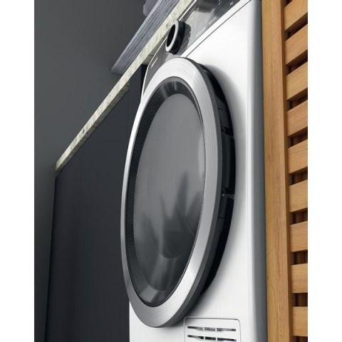 Suszarka z pompą ciepła HOTPOINT H8 D94WB EU Suszarka z pompą ciepła HOTPOINT H8 D94WB EU