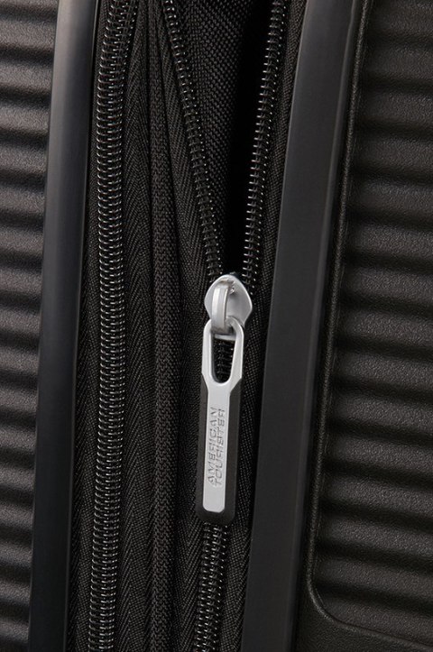 Walizka duża American Tourister Soundbox - bass black Walizka duża American Tourister Soundbox - bass black