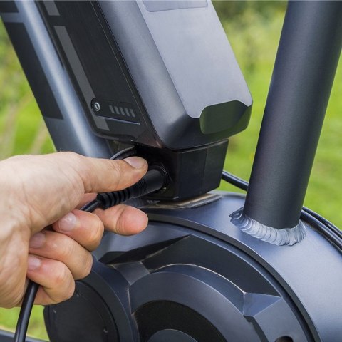 QOLTEC ŁADOWARKA DO BATERII ROWERU ELEKTRYCZNEGO 36V | 42V | 2A | 5.5*2.1 QOLTEC ŁADOWARKA DO BATERII ROWERU ELEKTRYCZNEGO 36V | 42V | 2A | 5.5*2.1