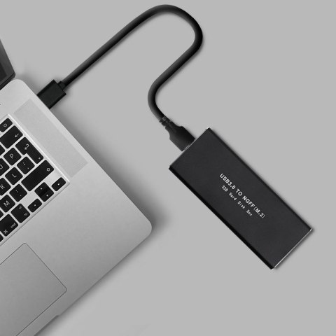 QOLTEC OBUDOWA DO DYSKÓW SSD M.2 SATA | NGFF | USB 3.0 QOLTEC OBUDOWA DO DYSKÓW SSD M.2 SATA | NGFF | USB 3.0