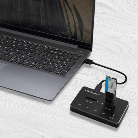 QOLTEC STACJA DOKUJĄCA DYSKÓW 2X SSD M.2 SATA | NGFF | USB TYP C QOLTEC STACJA DOKUJĄCA DYSKÓW 2X SSD M.2 SATA | NGFF | USB TYP C