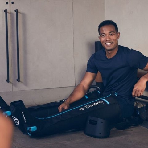 Buty kompresyjne Therabody RecoveryAir Pro rozm. M - urządzenie do masażu limfatycznego Buty kompresyjne Therabody RecoveryAir Pro rozm. M - urządzenie do masażu limfatycznego