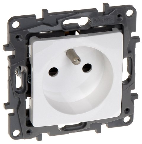 GNIAZDO POJEDYNCZE LE-764540 Niloe 230 V 16 A LEGRAND GNIAZDO POJEDYNCZE LE-764540 Niloe 230 V 16 A LEGRAND