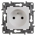 GNIAZDO POJEDYNCZE LE-764540 Niloe 230 V 16 A LEGRAND