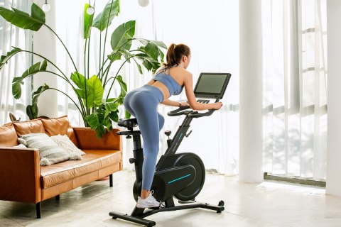 Rower stacjonarny, magnetyczny OVICX Q200X z ekranem dotykowym 15,6" TFT, WIFI bluetooth&app (WYPRZEDAŻ) Rower stacjonarny, magnetyczny OVICX Q200X z ekranem dotykowym 15,6" TFT, WIFI bluetooth&app (WYPRZEDAŻ)