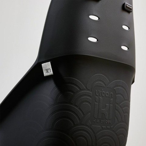URBAN IKI Tylny fotelik na ramę U-me kolor BLACK/BLACK URBAN IKI Tylny fotelik na ramę U-me kolor BLACK/BLACK