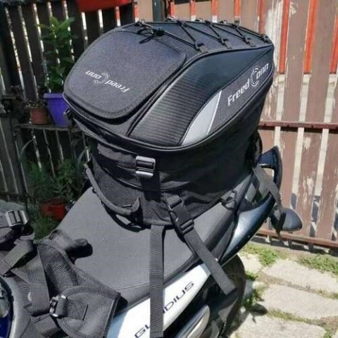Plecak motocyklowy FreedConn ZC099 37L z pokrowcem Plecak motocyklowy FreedConn ZC099 37L z pokrowcem