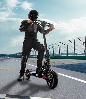 Hulajnoga Motus Pro 10 Daytona Hulajnoga Motus Pro 10 Daytona