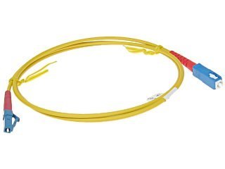 PATCHCORD JEDNOMODOWY PC-LC/SC 1 m PATCHCORD JEDNOMODOWY PC-LC/SC 1 m