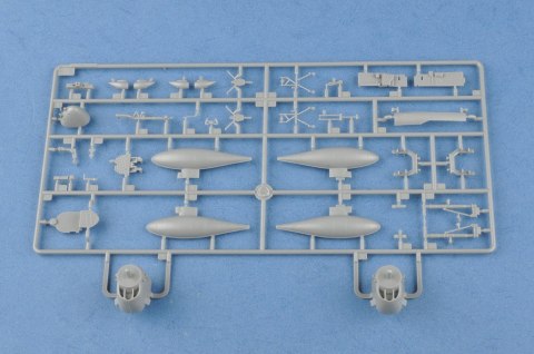 Model plastikowy p-38l-5-l0 lightning amerykański samolot bojowy Model plastikowy p-38l-5-l0 lightning amerykański samolot bojowy