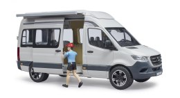 Kamper mb sprinter biały z figurką i akcesoriami