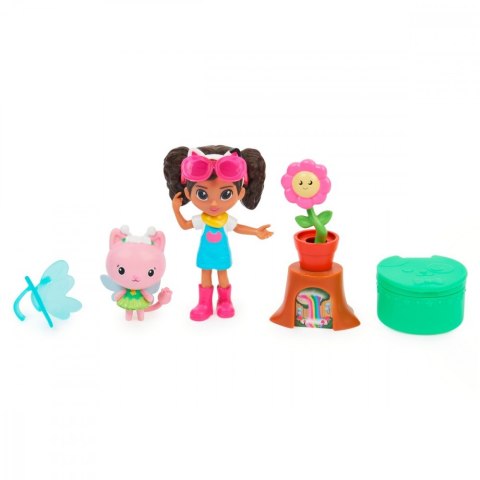 Figurki koci domek gabi mały zestaw kwiatowy ogród Figurki koci domek gabi mały zestaw kwiatowy ogród