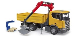 Pojazd scania super 560r ciężarówka z dźwigiem i paletami