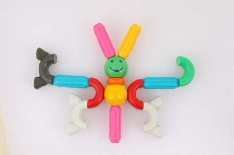 Klocki magnetyczne stick-o zestaw kot i pies 27 elementów Klocki magnetyczne stick-o zestaw kot i pies 27 elementów