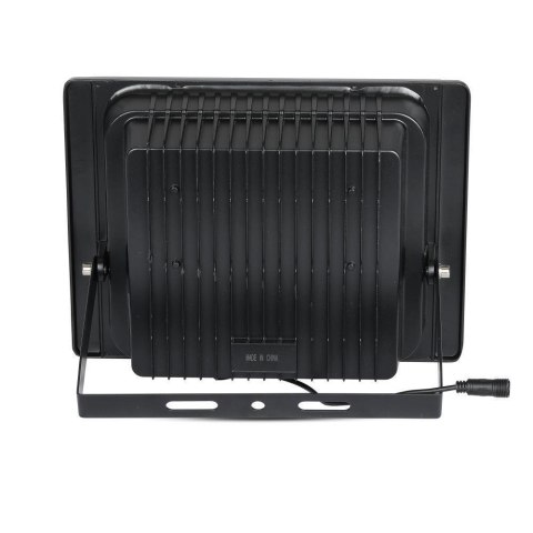 Projektor LED Solarny V-TAC 35W Czarny IP65, Pilot, Timer VT-100W 4000K 2450lm Projektor LED Solarny V-TAC 35W Czarny IP65, Pilot, Timer VT-100W 4000K 2450lm