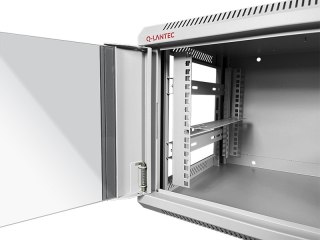 Szafka rack wisząca 19" 6U 600x450, niedzielona, drzwi szklane jednoskrzydłowe, tył osłona pełna, osłony boczne zamykane na kluc
